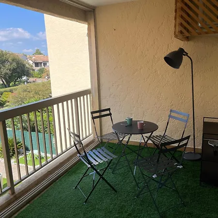 Maxime Apartment *